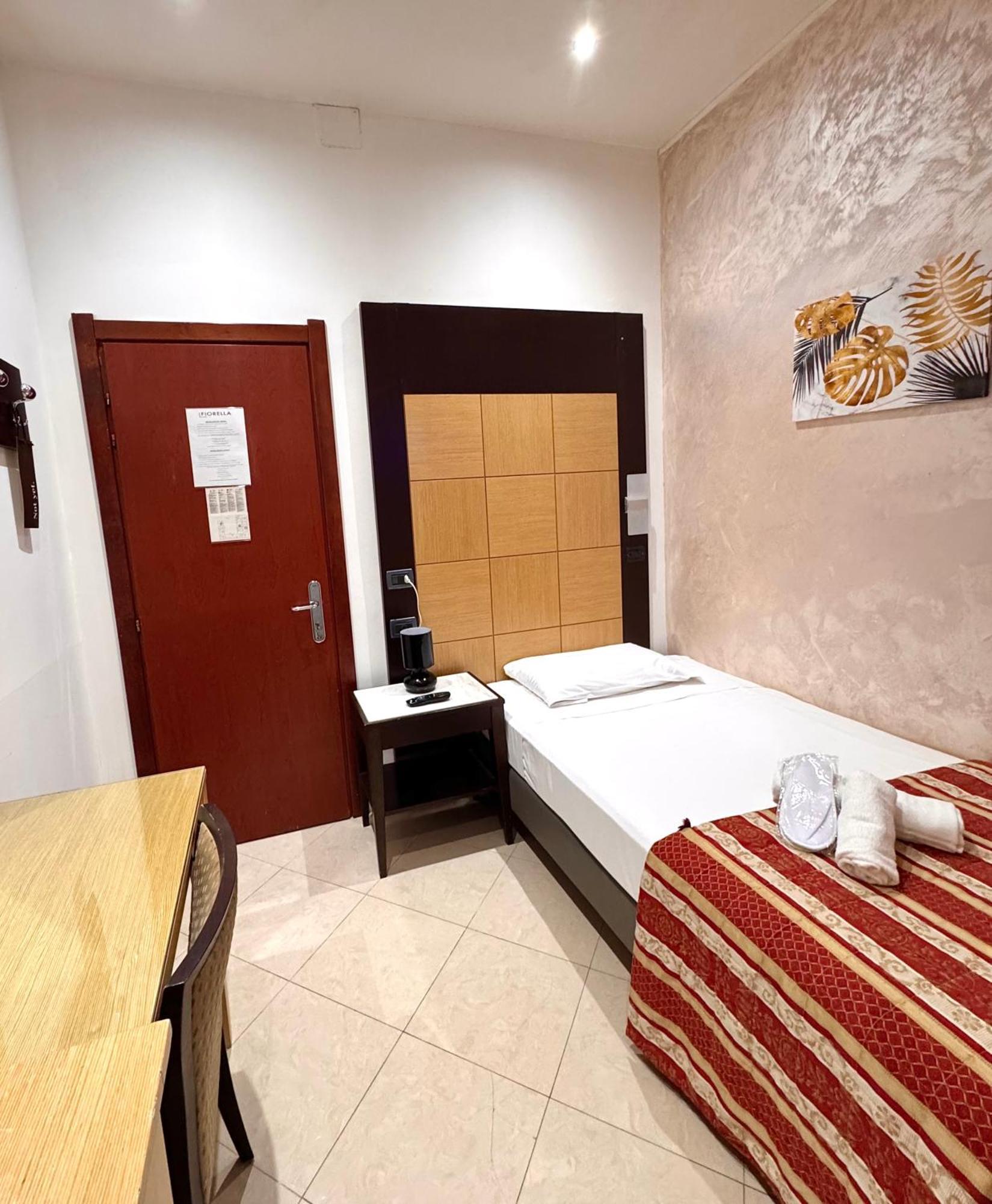 Hotel Fiorella Milano Dış mekan fotoğraf